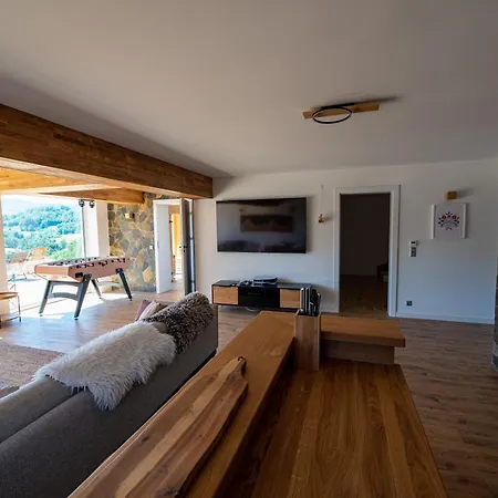 Obok Korbielowa * Krzyzowki